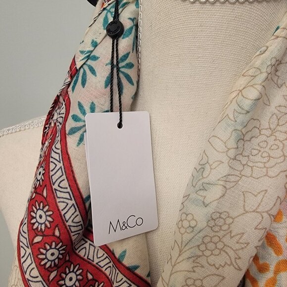 NWT M&Co Colorful Fringe Floral Polyester Scarf NEW - Picture 3 of 5